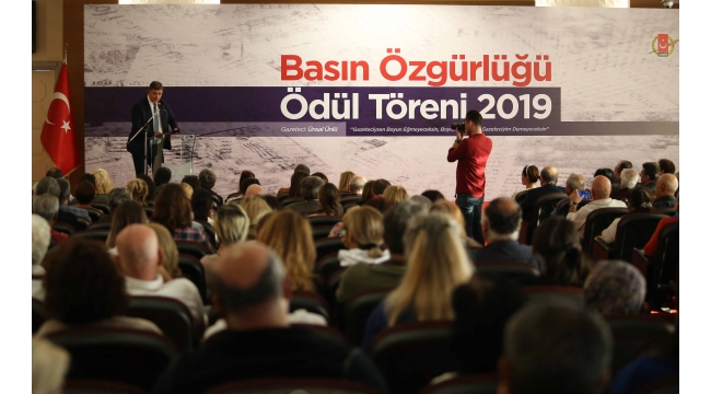 Karşıyaka Belediyesinden yerel basına destek