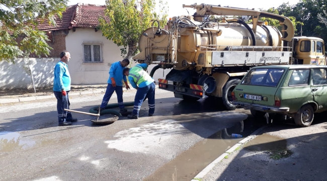 Maski ,Su Baskınlarını Önlemek için Altyapı Temizlik Çalışmaları Devam Ediyor