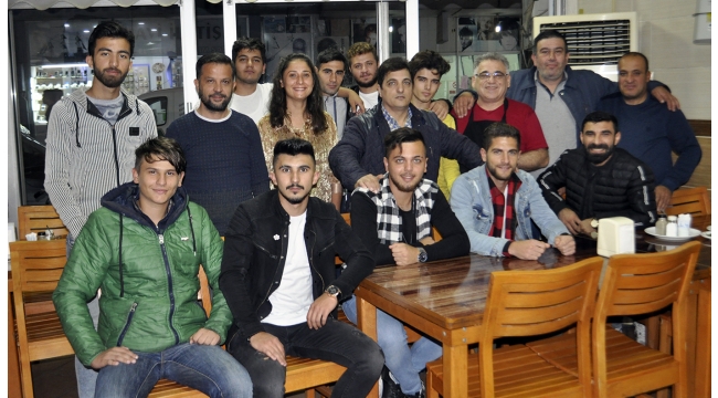 Sevenler Lokantası Esnafspor’u ağırladı