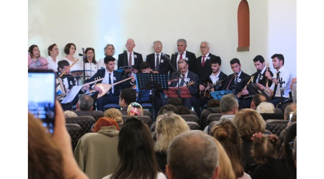 Turgutlu'da 'Atatürk'ün Sevdiği Şarkılar' konseri (VİDEO)