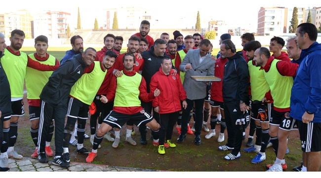 Turgutluspor 3'te 3 istiyor!