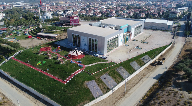 Nurgül Fidan Kapalı Yüzme Havuzu ve Kapalı Spor Salonu’na tadilat
