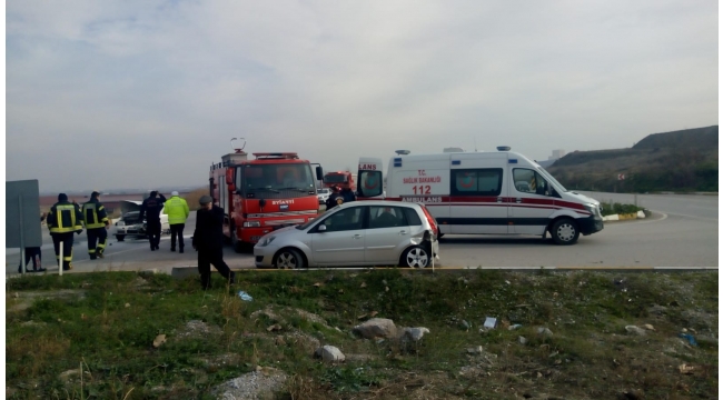 Otomobiller çarpıştı: 7 yaralı