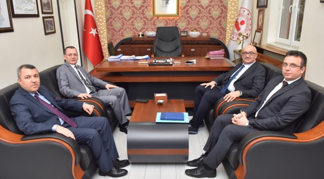Yeni Rektör Ataç, Kaymakam Yılmaz'ı ziyaret etti