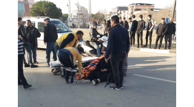 Otomobil çarpıp kaçtı, yaya yaralandı