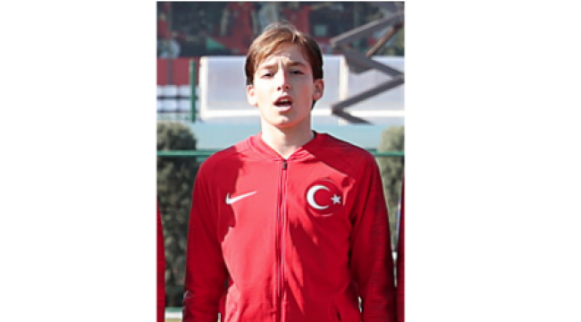 Turgutlulu Onuralp'in milli forma mutluluğu