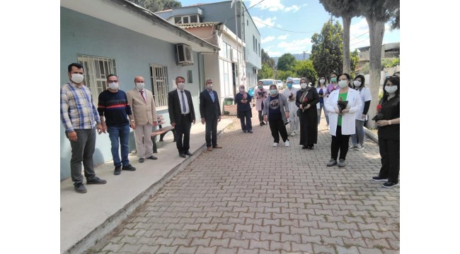 Ahmet Alhan’dan şehit annelerine ve sağlıkçı annelere ziyaret