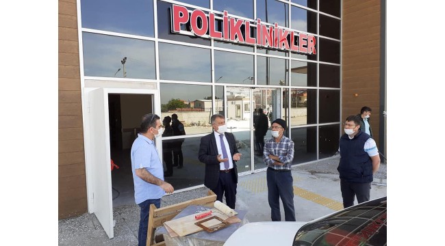 Başkan Alhan, Ahmetli Devlet Hastanesi'nde incelemelerde bulundu