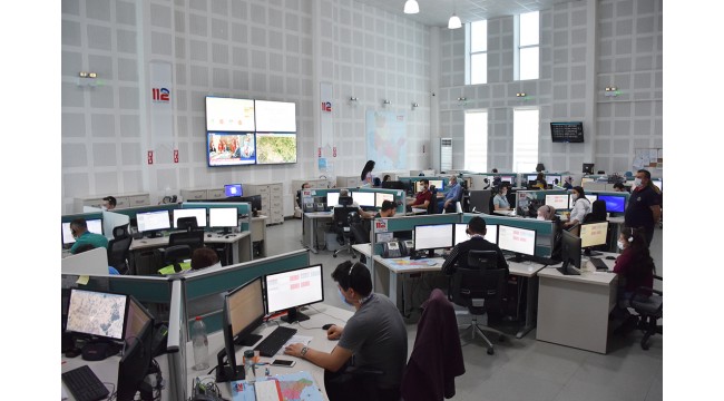 Evde geçirilen bayramda onlar yine mesai başındaydı