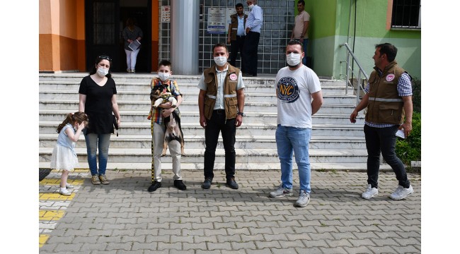 CİMER'den köpek isteyen Turgutlulu çocuğun talebi karşılandı