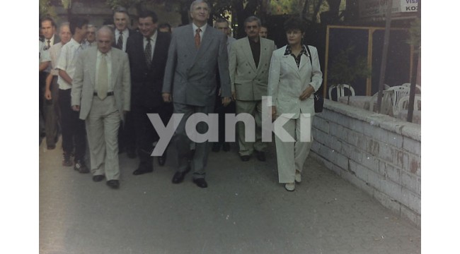 "Kaymakam olarak geldi Vali olarak uğurlandı"