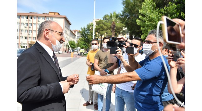 Manisa'nın yeni Valisi Karadeniz göreve başladı