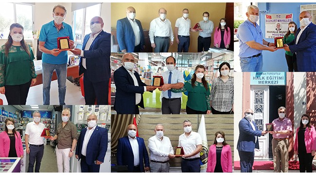 Sağlık çalışanlarına destek verenlere plaket takdim edildi