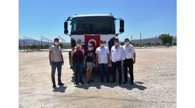 Engelli çocuğun "çöp kamyonuna binme" hayali gerçeğe dönüştü