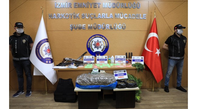 İzmir merkezli Manisa ve 4 ilde suç örgütü operasyonunda 49 tutuklama