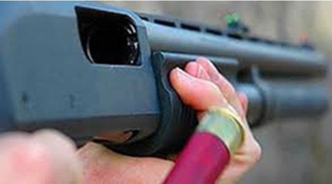 Pompalı tüfekle ateş edilen kişi yaralandı