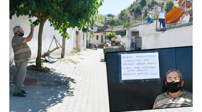 Salgın nedeniyle misafir kabul etmediğini kapısına astığı yazıyla duyurdu