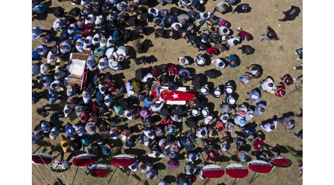 Şehit Uzman Çavuş Mesut Yazar, Manisa'da son yolculuğuna uğurlandı