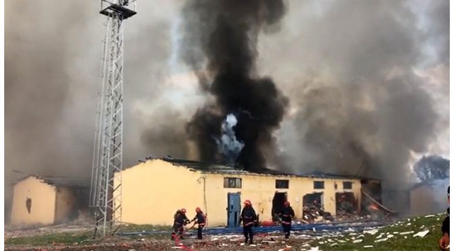 Son Dakika: Sakarya'da havai fişek fabrikasında patlama meydana geldi