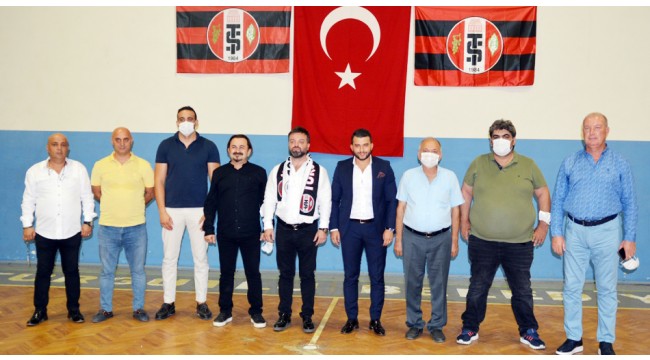 Turgutluspor'da görev dağılımı yapıldı