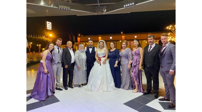 Derya ile Mustafa Hayatlarını Birleştirdi