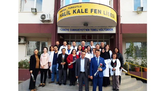 Halil Kale’de gelenek yine bozulmadı; 42 öğrenci üniversitelere yerleşti