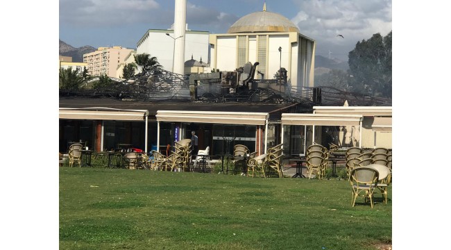 İzmir'deki meşhur kafede yangın
