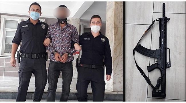 Boşandığı eşinin evinin önünde tüfekle ateş açan zanlı 2'si çocuk 3 kişiyi yaraladı