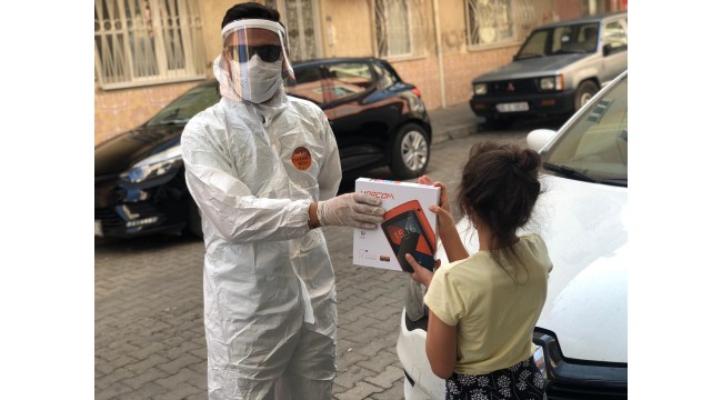Gelecek Seninle Aydınlansın Projesinde 367 Tablet Dağıtıldı