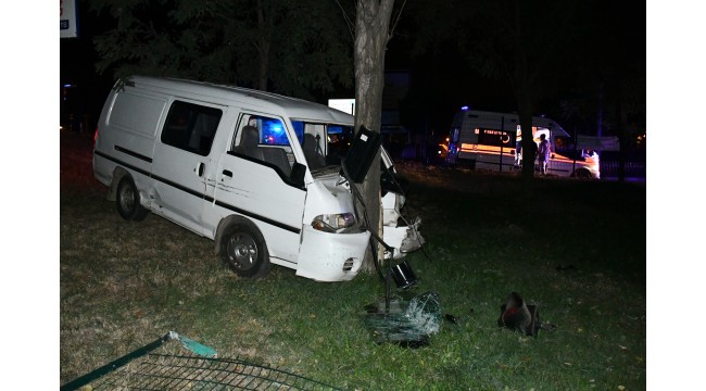 Jandarma Kavşağında kaza: 2 yaralı