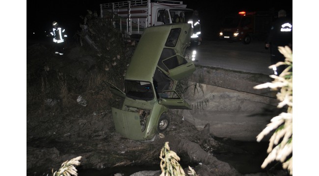 Kurutma kanalına uçan otomobilin sürücüsü hafif yaralandı