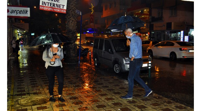 Manisa için gök gürültülü sağanak uyarısı