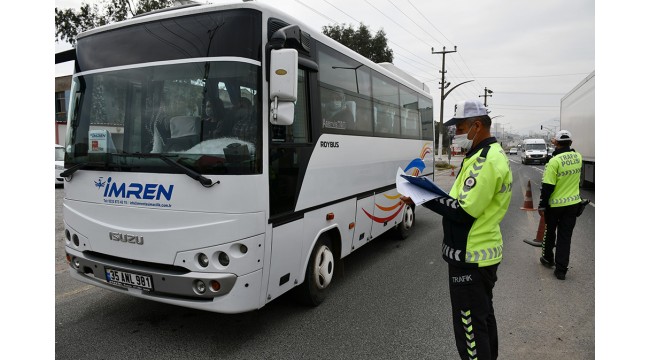 Turgutlu'da toplu taşıma araçlarında koronavirüs denetimi yapıldı