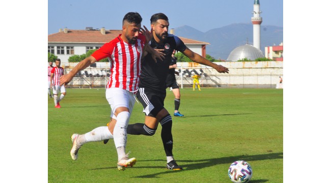 Turgutluspor - Pendikspor: 1-1 (İlk yarı sonucu)