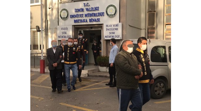 İzmir'deki depremde yıkılan binalara ilişkin 7 şüpheli tutuklandı