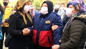 Kahraman itfaiyeciye yakışır uğurlama