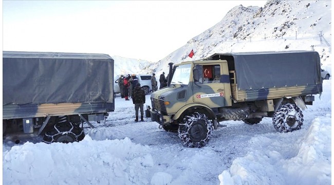 İzmirli asker Şemdinli'de çığ altında kalarak şehit oldu
