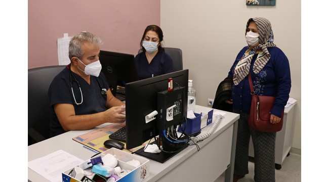 Manisa'da Kovid-19'u yenen Dr. Altıparmak: "Bu çok değişik, ölümü gördüğüm bir hastalıktı"