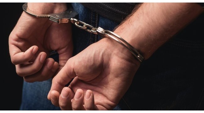 Turgutlu'da 13 yıl 4 ay hapis cezası bulunan şahıs yakalandı