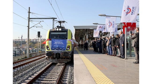  Türkiye'den Çin'e gidecek ilk ihracat treni İstanbul'dan uğurlandı