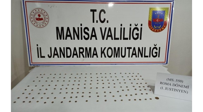 166 parça tarihi eser ele geçirildi