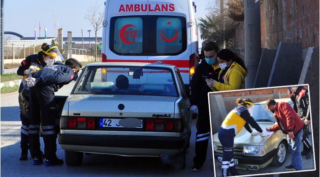 Aracında uyuyakaldı, herkesi alarma geçirdi