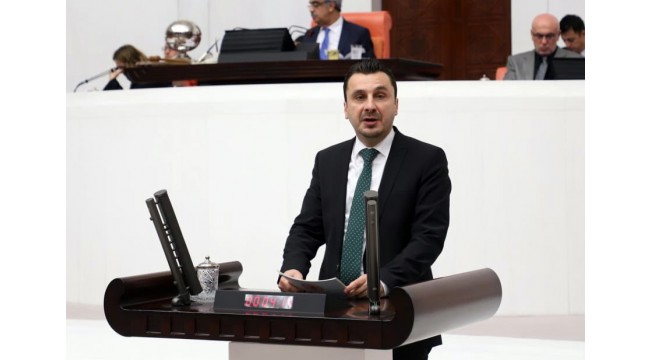 CHP'li Başevirgen: 'Bereketli Gediz Ovası tükeniyor'