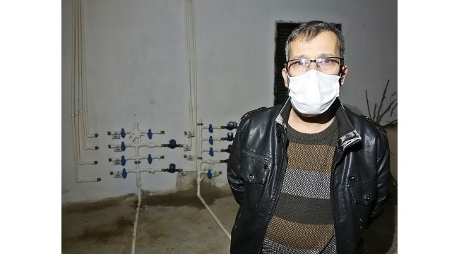 Selvilitepe'de 10 dairenin su sayacı çalındı