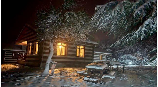 Yağan kar ile birlikte Spil'e koşanlar önce sevindi, sonra üzüldü 