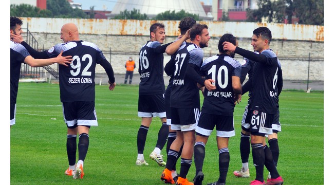  Turgutluspor’dan Mamak’a yarım düzine gol!