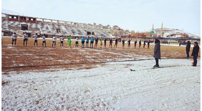 Turgutluspor istikrarı yakalayamadı