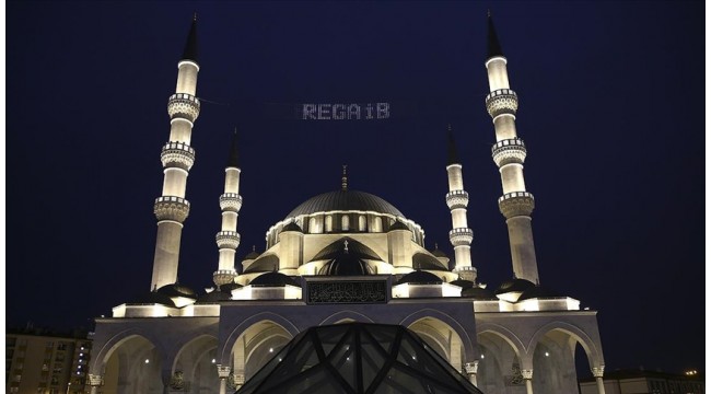 Üç ayların ilk kandili: Ramazanın müjdeleyicisi Regaip