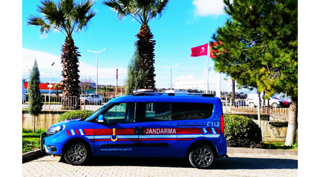 Jandarma dedektifleri JASAT’ın yakaladığı 7 şüpheliden 2’si tutuklandı