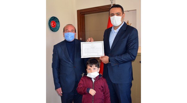 Lise diplomasını 67 yaşında alan emeklinin hedefi üniversite